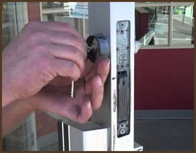 Waterbury Locksmith Service Waterbury, CT 203-651-6683 - 41-10