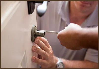 Waterbury Locksmith Service Waterbury, CT 203-651-6683 - 41-17
